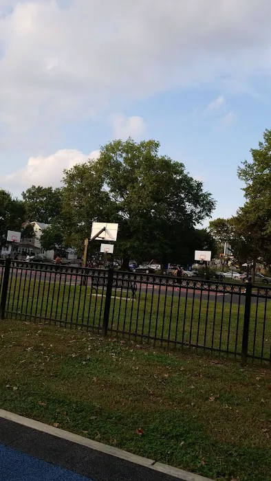 Hickory Park Picture 1