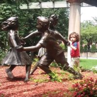 T.H.C. Park. (Town Hall Circle)). ico