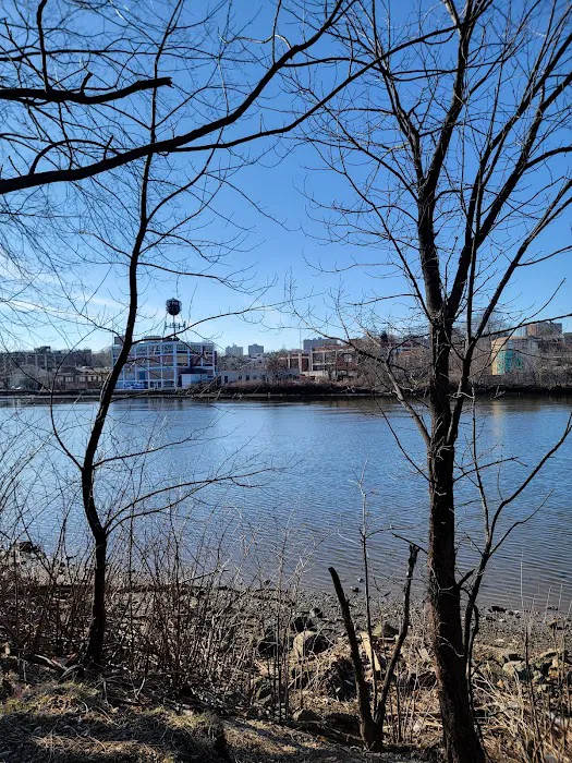 Kearny Riverbank Park Picture 6