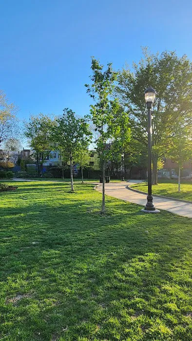 Riverview-Fisk Park Picture 7