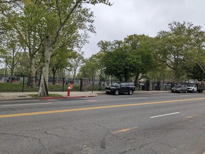 Lincoln Park Mini Dog Run Picture 5
