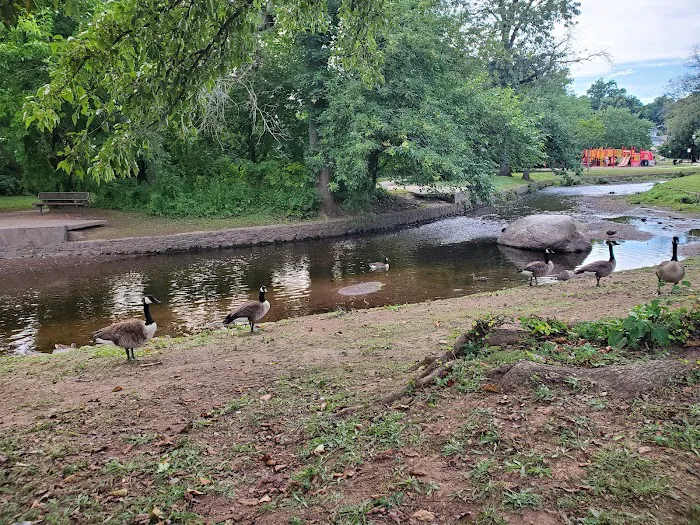 Brookside Park Picture 4
