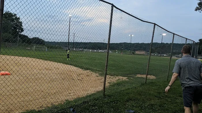 Kilroy Field Picture 4