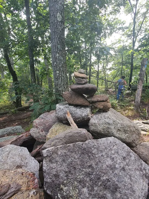 Pyramid Mountain Picture 3