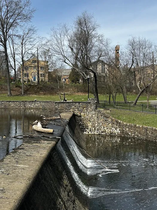 Verona Park Picture 7