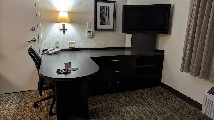Sonesta Simply Suites Parsippany Morris Plains Picture 3