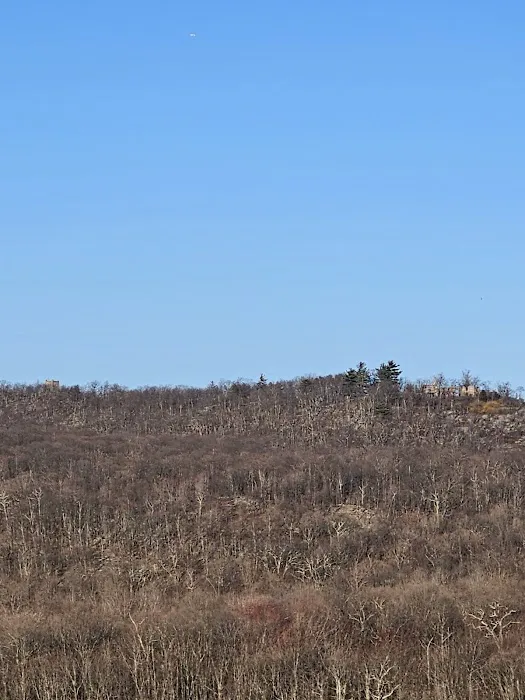 Orange Trail Viewpoint 2 Picture 3