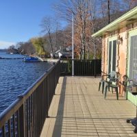 Lakefront Escape Suites ico