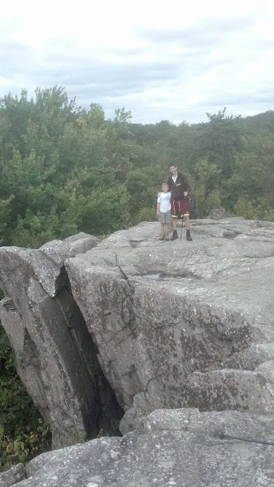 Cat Rocks Picture 4