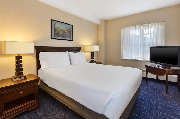 IHG Army Hotels Five Star Inn Picture 9