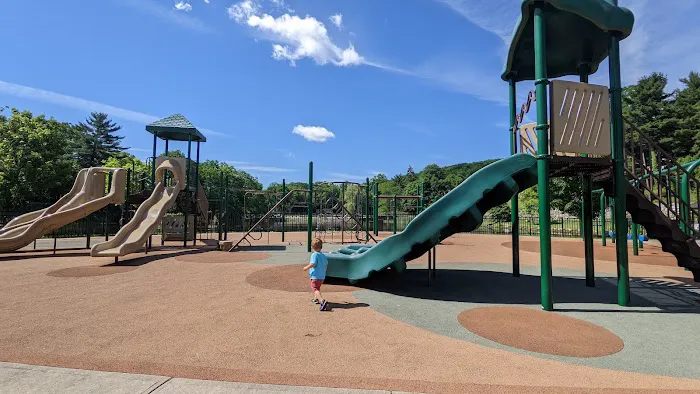 Roe Park Picture 5
