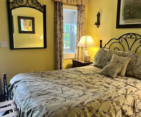 Pig Hill Inn