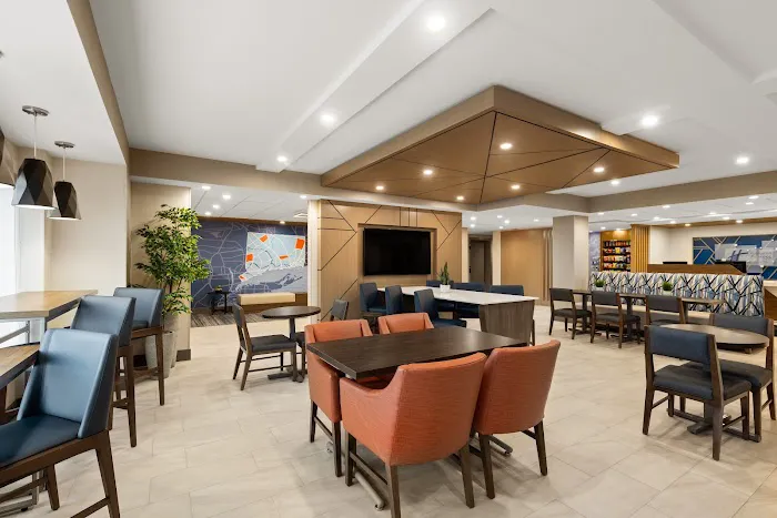 Holiday Inn Express & Suites Danbury - I-84, an IHG Hotel Picture 4