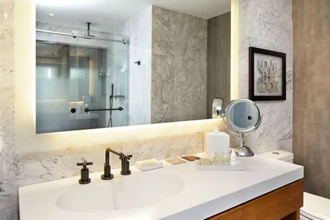 Renaissance New York Midtown Hotel Picture 3
