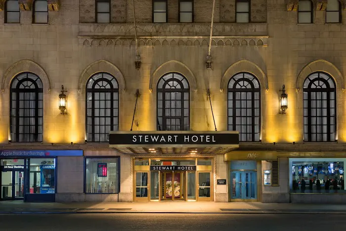 Stewart Hotel Picture 2