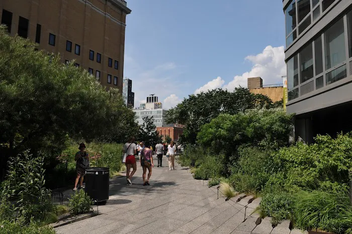 Tenth Avenue Square Picture 9