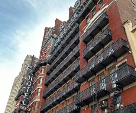 Chelsea Savoy Hotel