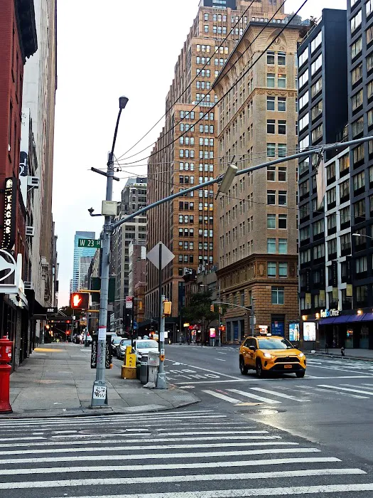 Chelsea Savoy Hotel Picture 8