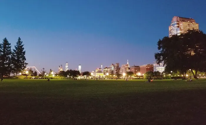Hudson Park Picture 3