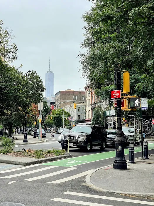 Abingdon Square Picture 2