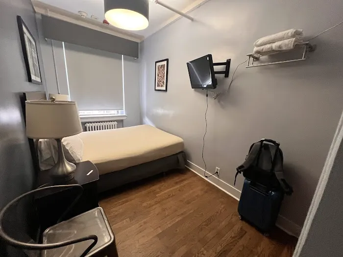 Hotel 309 Picture 4
