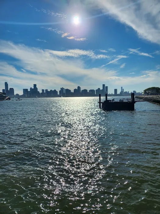 Christopher Street Pier Picture 7