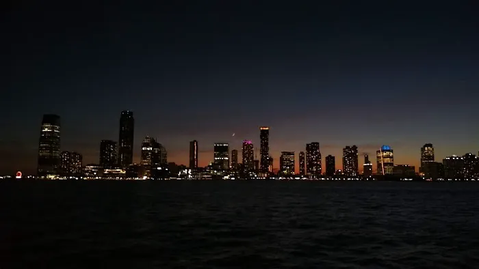 Christopher Street Pier Picture 9