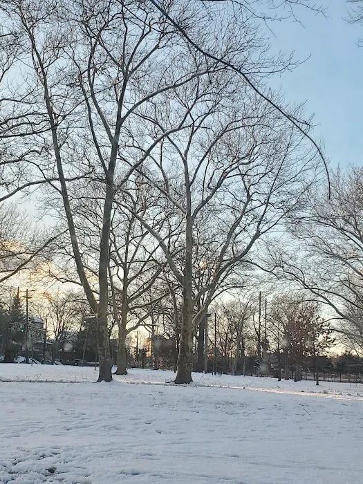 Kellogg Park Picture 1