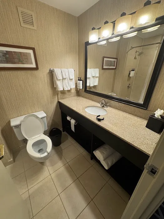 Crowne Plaza Newark Airport, an IHG Hotel Picture 3