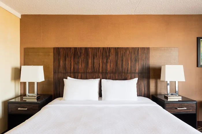 Crowne Plaza Newark Airport, an IHG Hotel Picture 9
