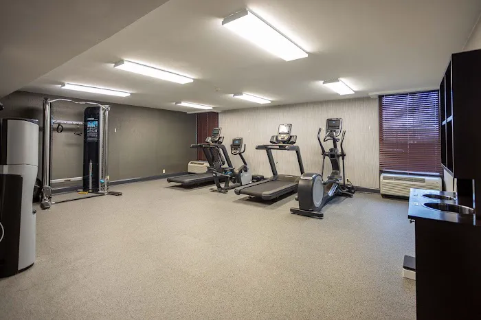 Holiday Inn Express Newark Airport – Elizabeth by IHG Picture 10