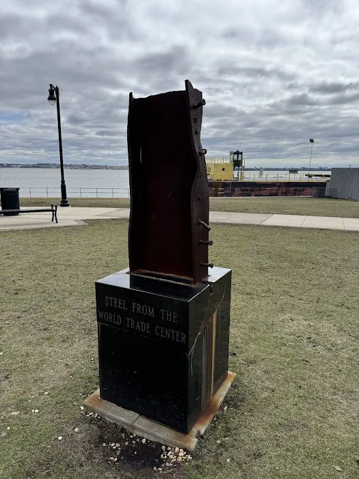 HARBOR VIEW 9/11 MEMORIAL PARK Picture 10