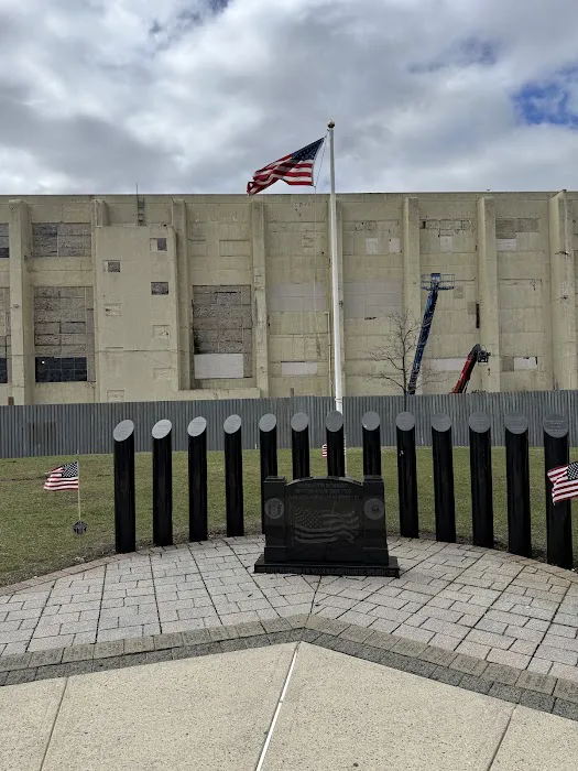 HARBOR VIEW 9/11 MEMORIAL PARK Picture 8
