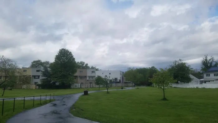 Village Greens Park(Private Park) Picture 1