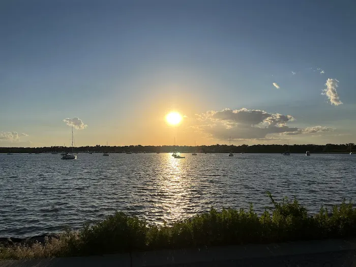 Gateway Park, Great Kills Harbor Picture 5