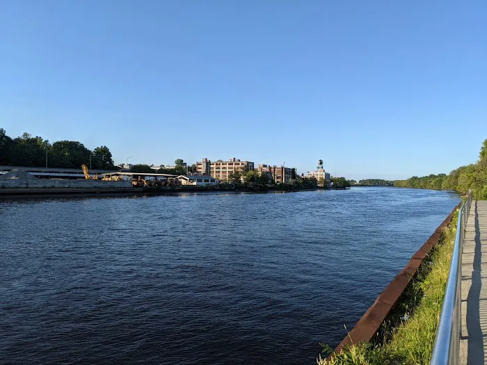 Kearny Riverwalk Picture 1