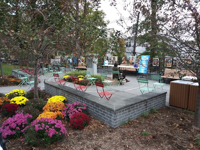 Common Thread Park Picture 6