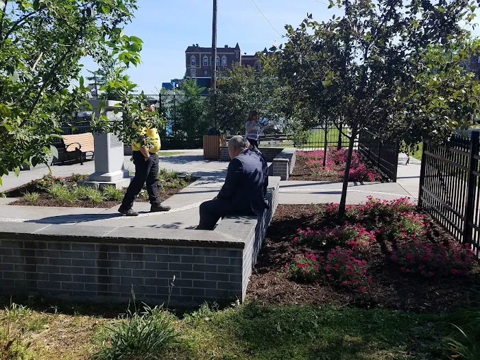 Common Thread Park Picture 8