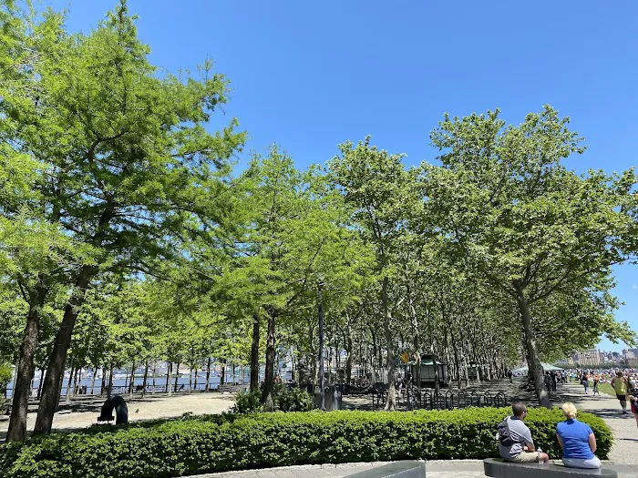 Hoboken Park Picture 5