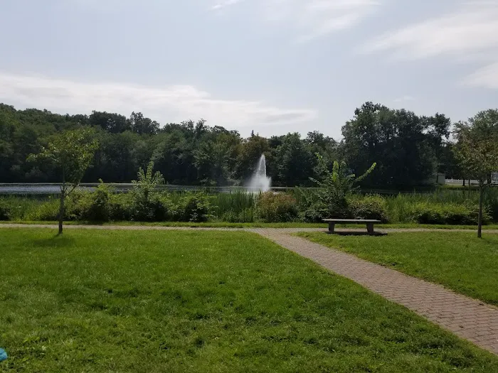 Bogue Pond Park Picture 4