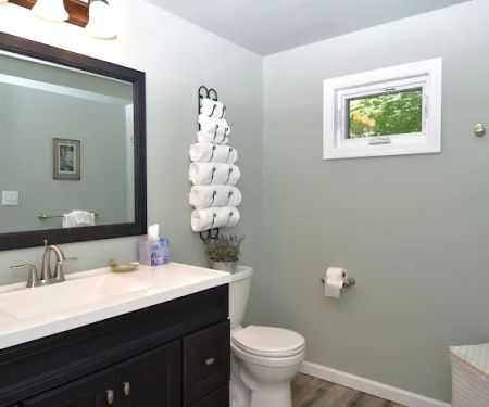 The Cottage at Millpond Falls - Romantic Luxury B&B in Warwick NY