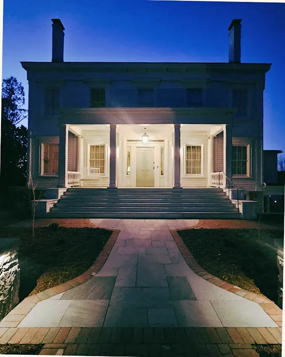 Peach Grove House Picture 10