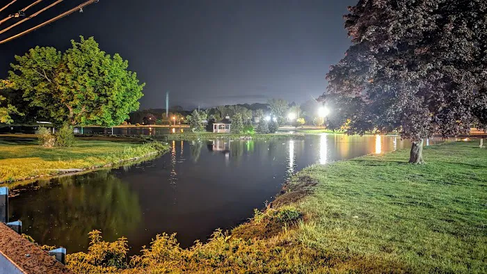 Millpond Gazebo Picture 2