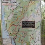 Highland trailhead and Blue trail intersection