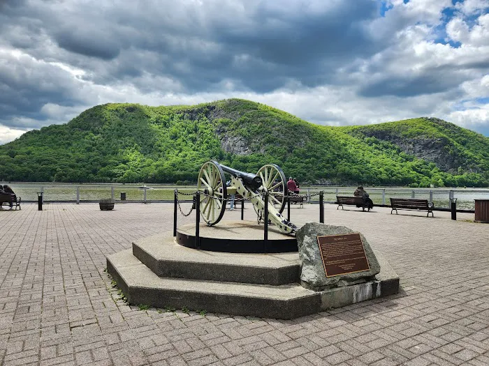 Bandstand Picture 5