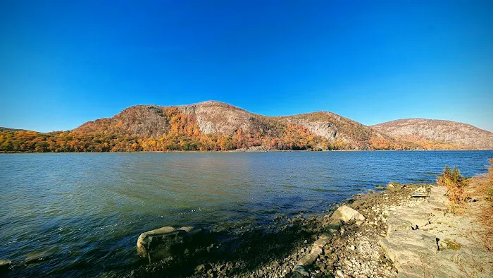 Dockside Park Picture 1