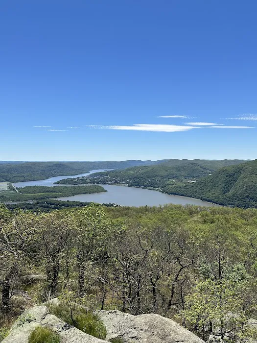 Hudson Highlands State Park Parking Picture 2