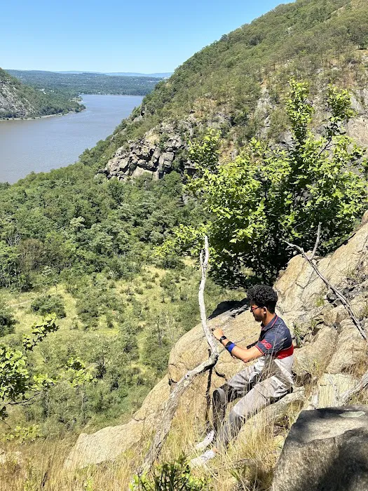 Hudson Highlands State Park Parking Picture 4