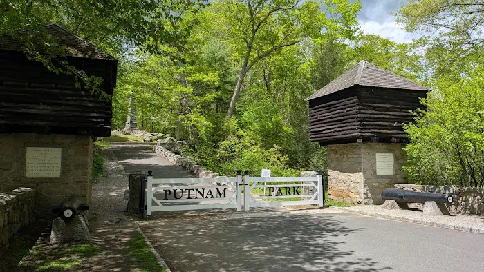 Putnam Memorial State Park Picture 2