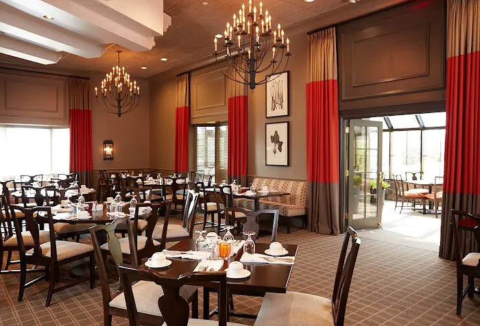 Ethan Allen Hotel Picture 9